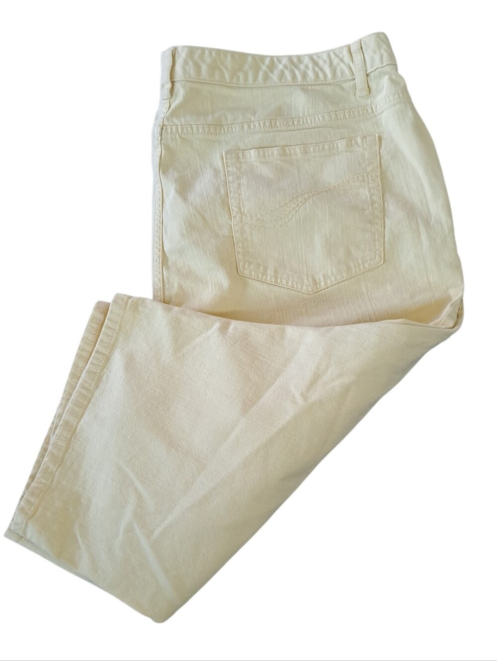 Denim & Co Woman's Pale Yellow Capri Jeans - 26W - Picture 3 of 4